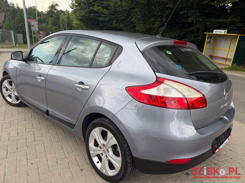 2009' Renault Megane photo #3