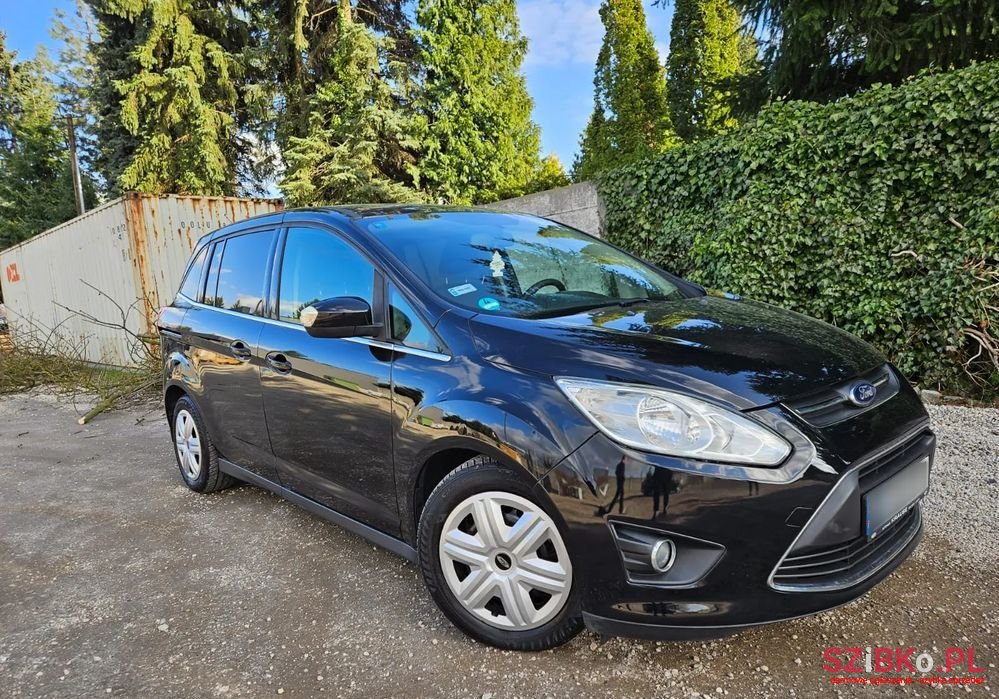 2012' Ford C-MAX photo #2