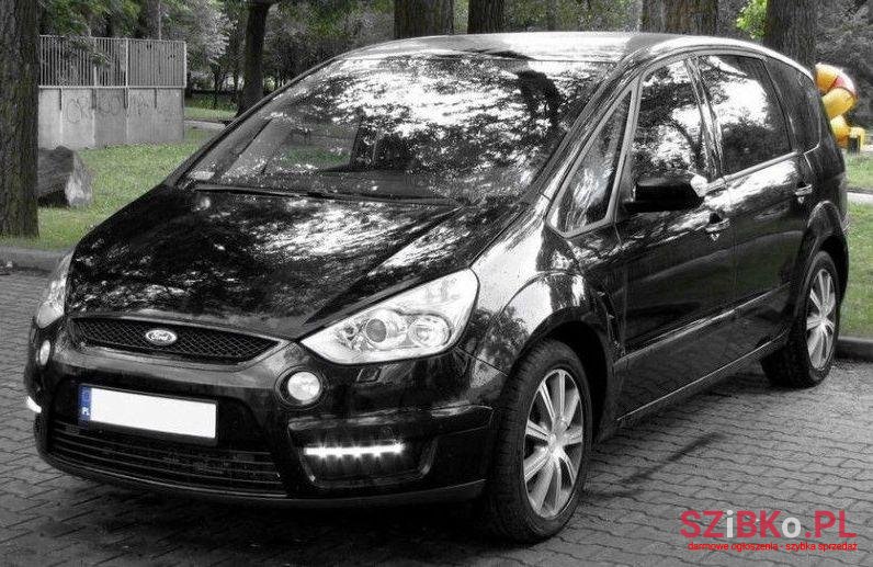 2008' Ford S-Max photo #1