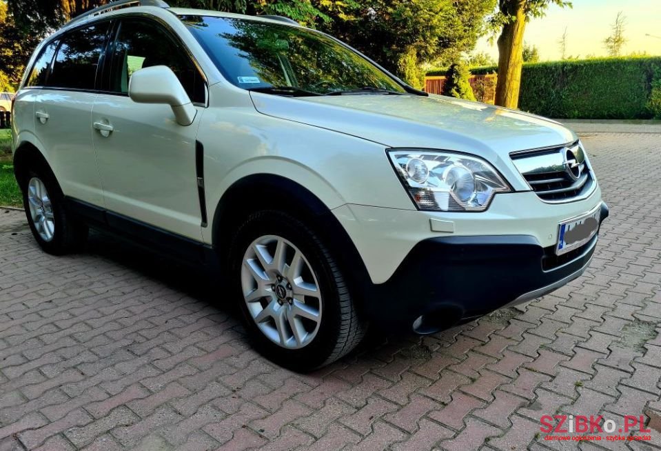 2010' Opel Antara photo #2