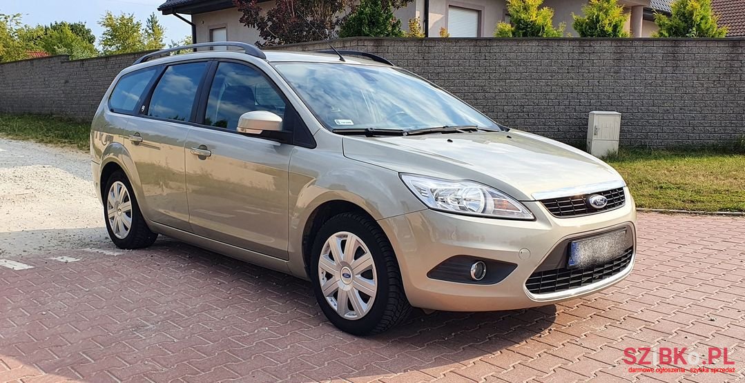 2008' Ford Focus photo #2