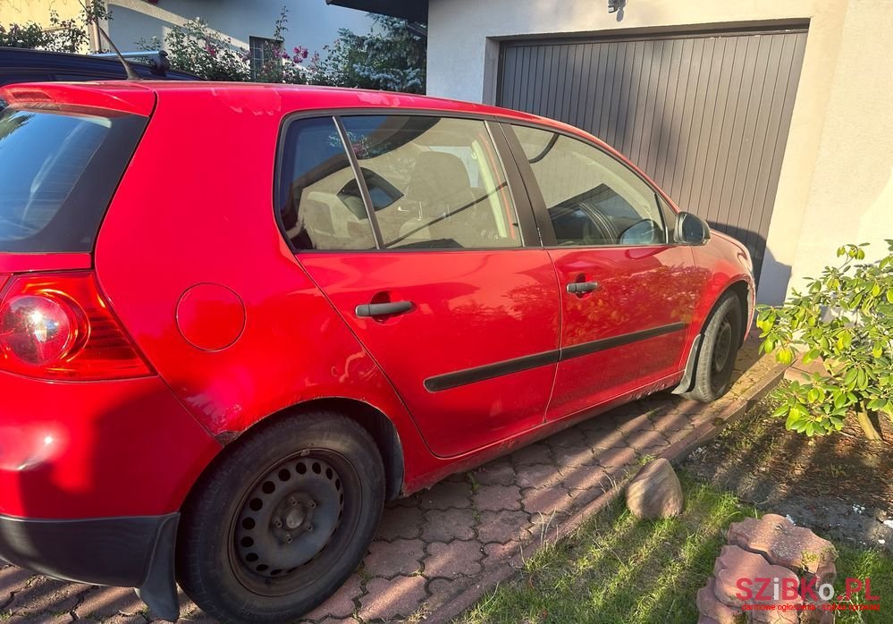 2007' Volkswagen Golf photo #1