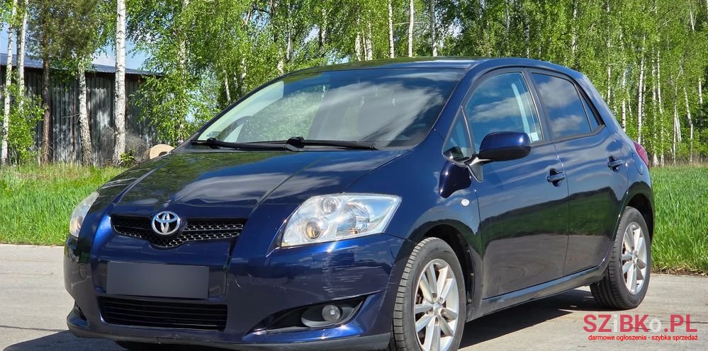 2008' Toyota Auris 1.4 D-4D Luna Mm photo #1