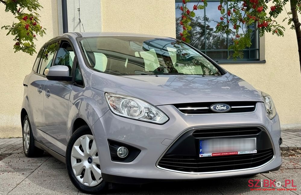 2011' Ford Grand C-MAX photo #2