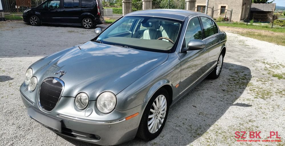 2004' Jaguar S-Type photo #2
