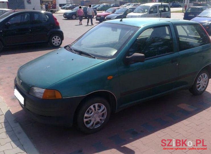 1998' Fiat Punto photo #1