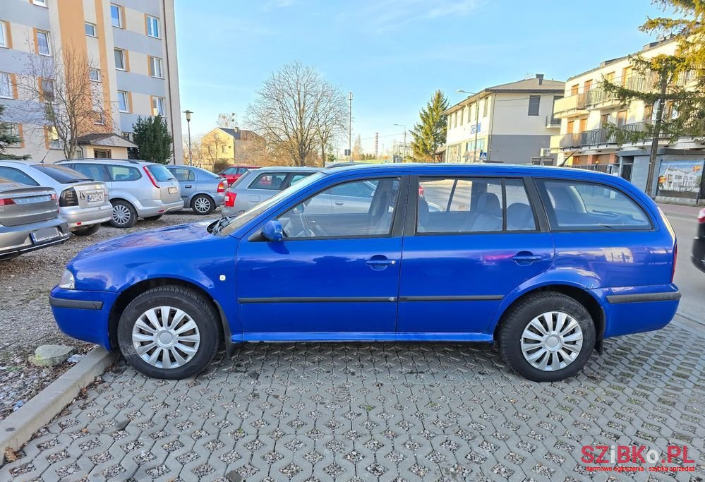 2004' Skoda Octavia 1.9 Tdi Tour photo #6