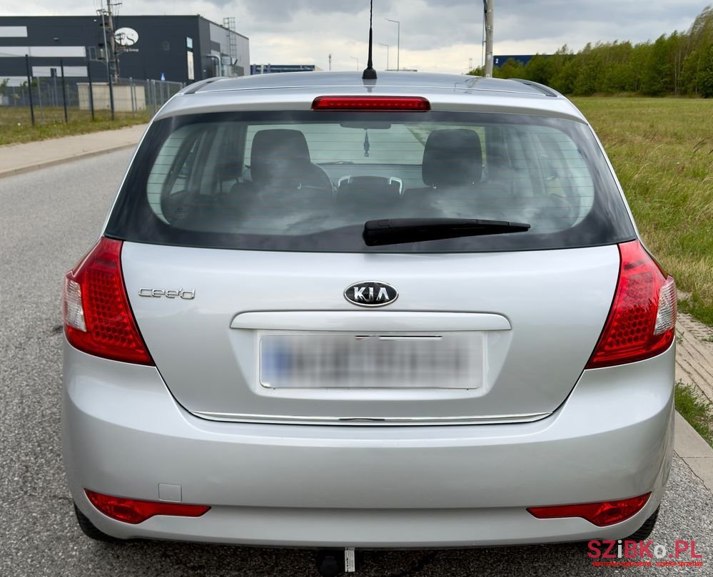 2011' Kia Ceed 1.4 Comfort photo #3