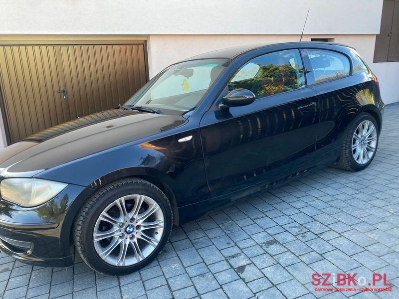 2007' BMW 1 Series 116I photo #5