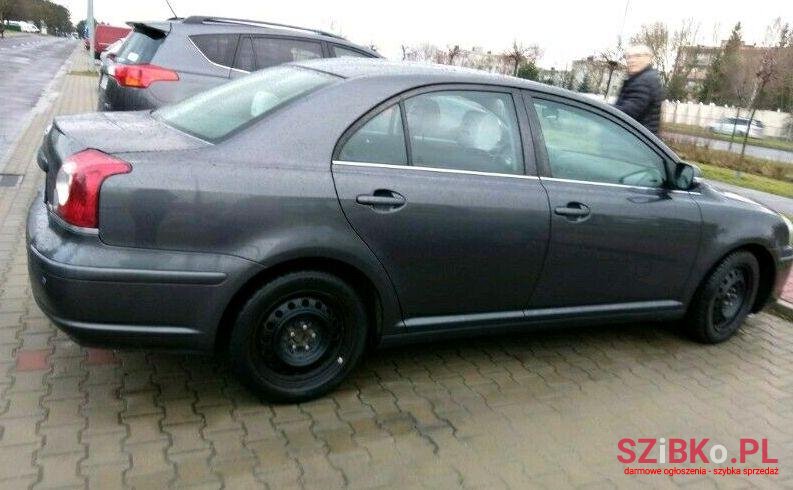 2008' Toyota Avensis photo #1