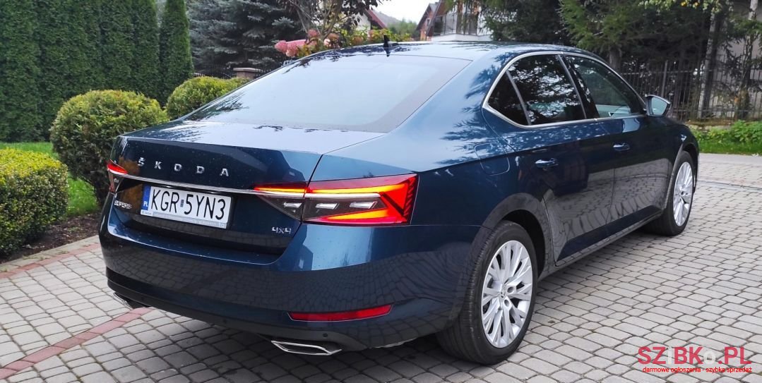 2020' Skoda Superb photo #6