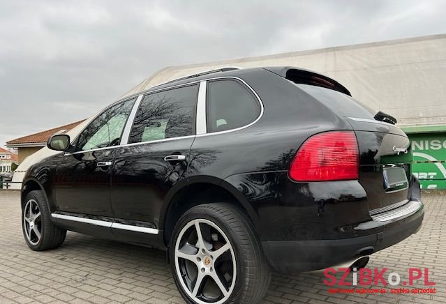 2006' Porsche Cayenne photo #5
