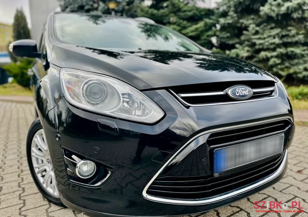 2012' Ford C-MAX photo #1