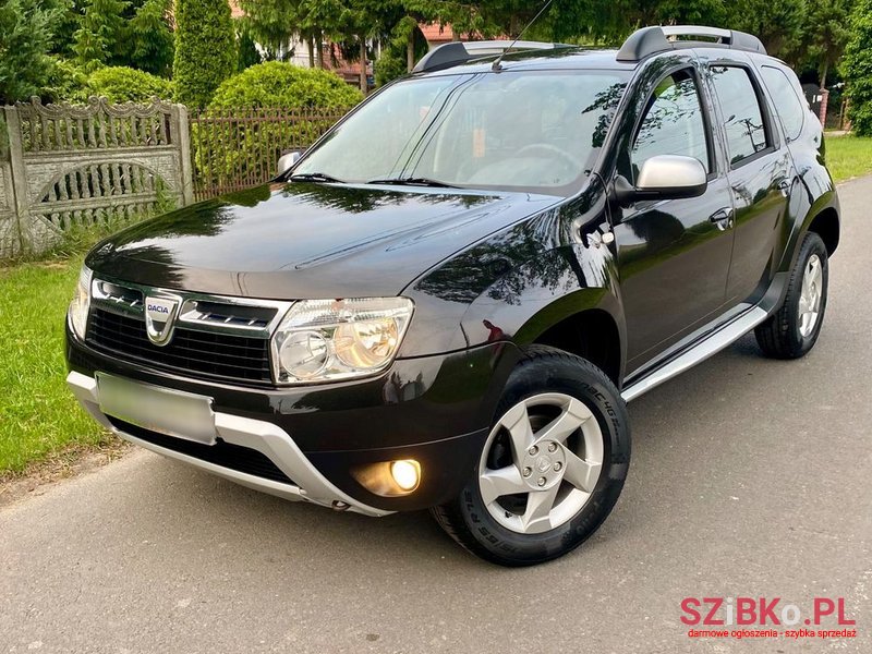 2011' Dacia Duster 1.6 16V 4X2 photo #1