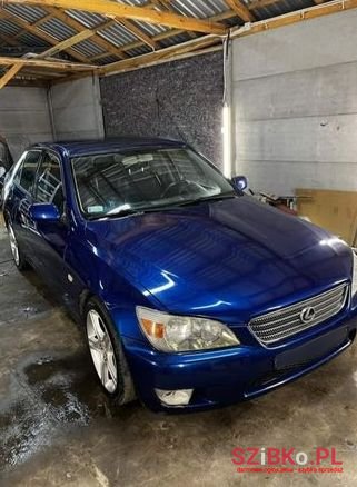 2000' Lexus IS 200 Elegance photo #1