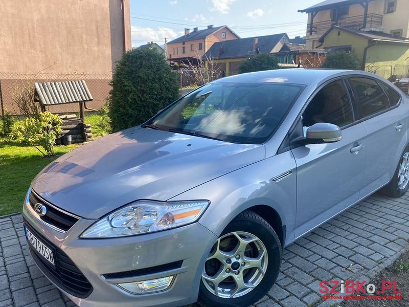 2010' Ford Mondeo photo #1