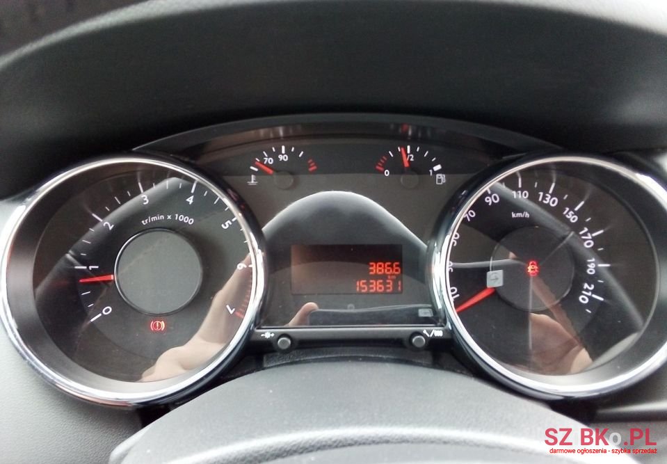 2012' Peugeot 3008 photo #2