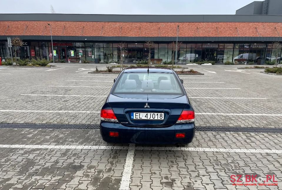 2003' Mitsubishi Lancer photo #6