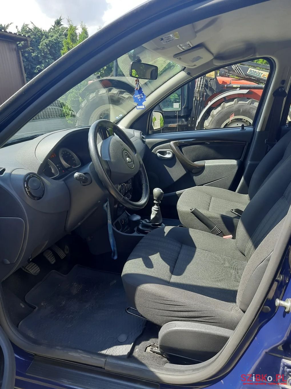 2011' Dacia Duster photo #4