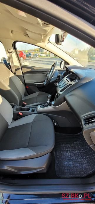 2011' Ford Focus photo #4