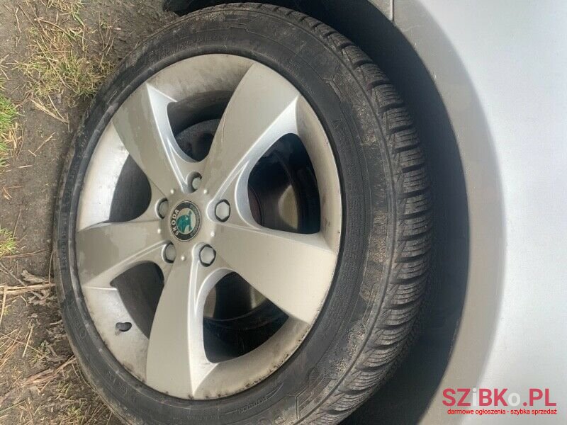 2007' Skoda Octavia photo #3