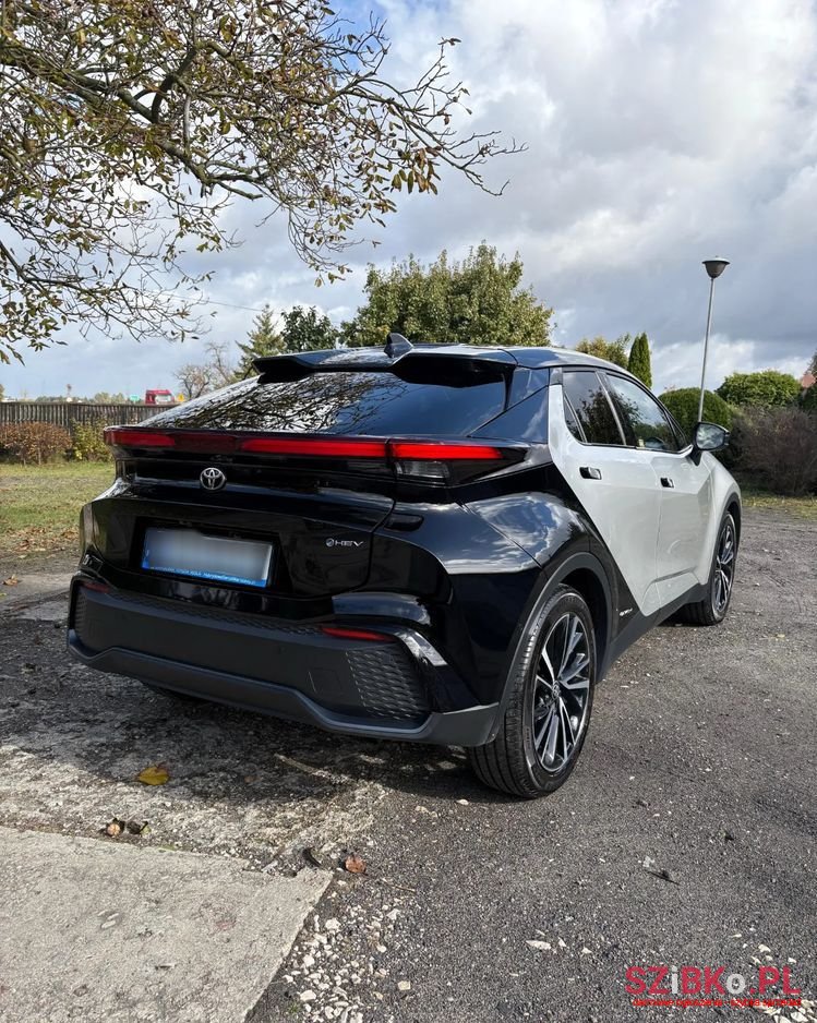 2023' Toyota C-HR photo #5