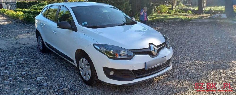 2014' Renault Megane photo #2