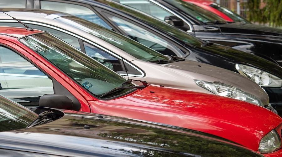 Nowy trend na rynku aut używanych. Takie modele są teraz najbardziej poszukiwane