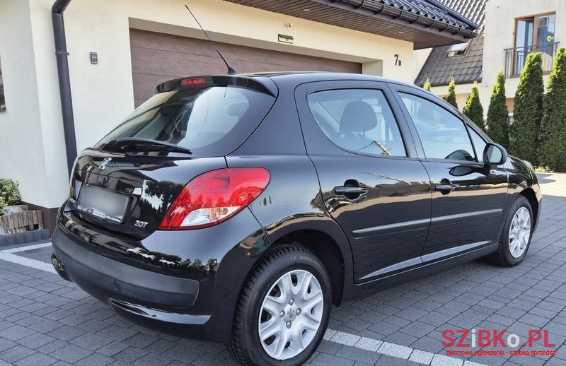 2011' Peugeot 207 1.4 Trendy photo #3