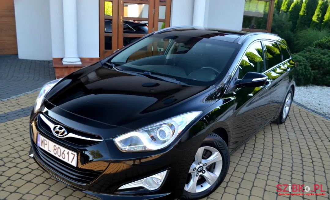 2012' Hyundai i40 photo #1