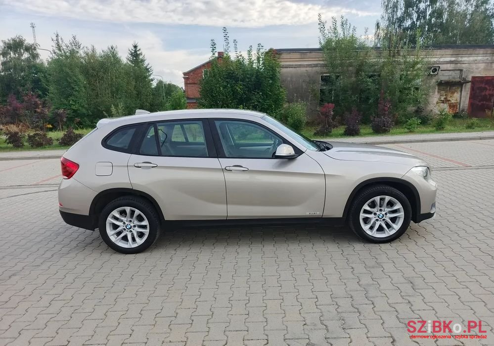 2015' BMW X1 Sdrive18I Sport Line photo #4