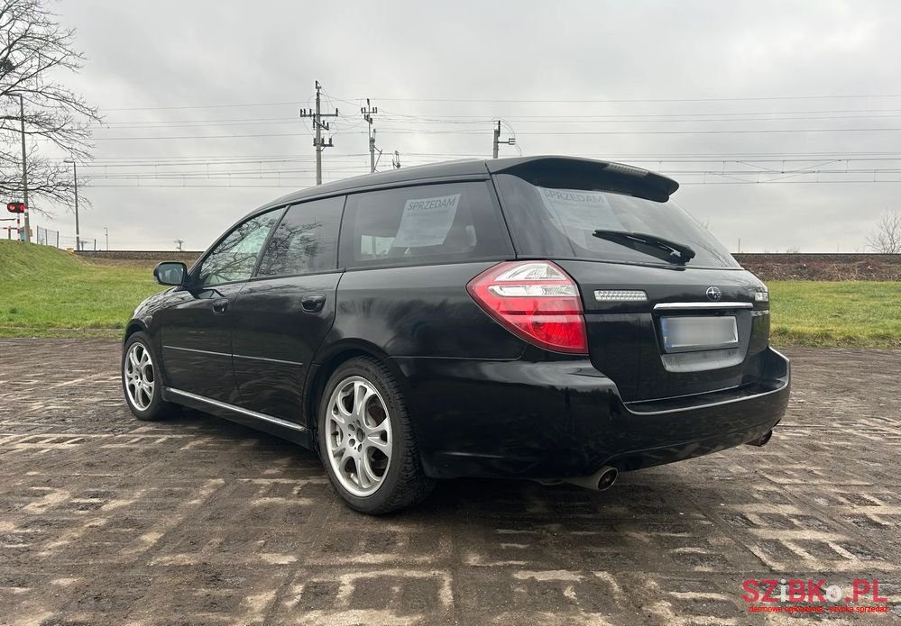 2004' Subaru Legacy Sw 3.0 H6 photo #3