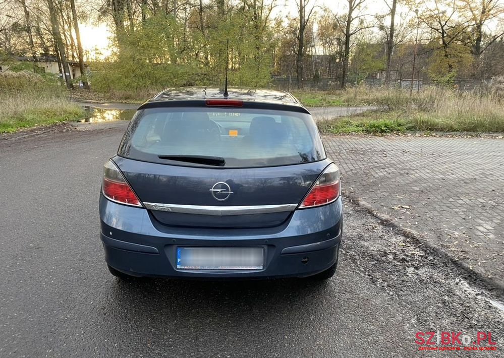 2009' Opel Astra 1.4 Edition photo #3