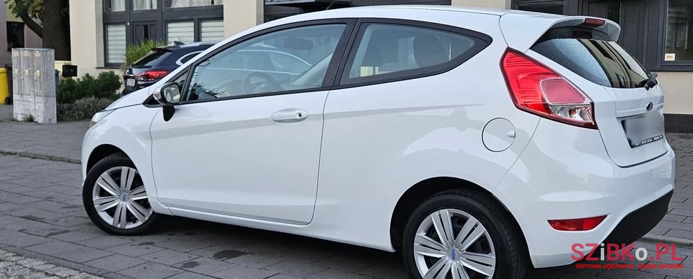 2013' Ford Fiesta 1.25 Trend Edition photo #5
