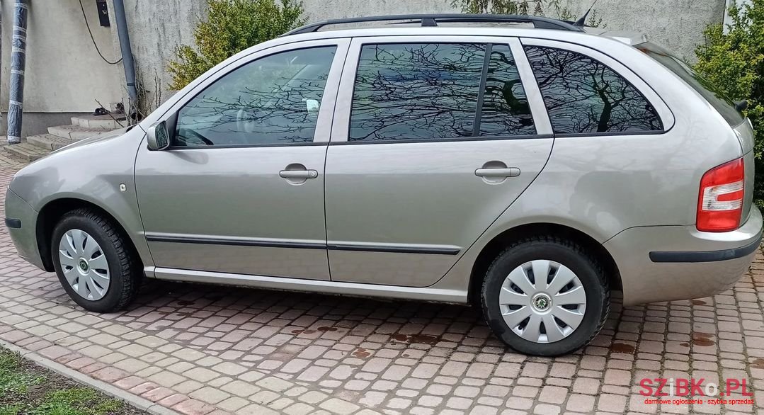 2006' Skoda Fabia photo #4