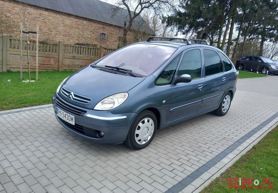 2006' Citroen Xsara Picasso photo #1