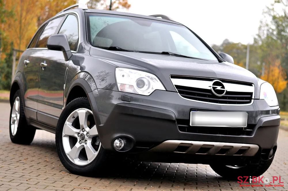 2010' Opel Antara 2.0 Cdti Cosmo photo #3
