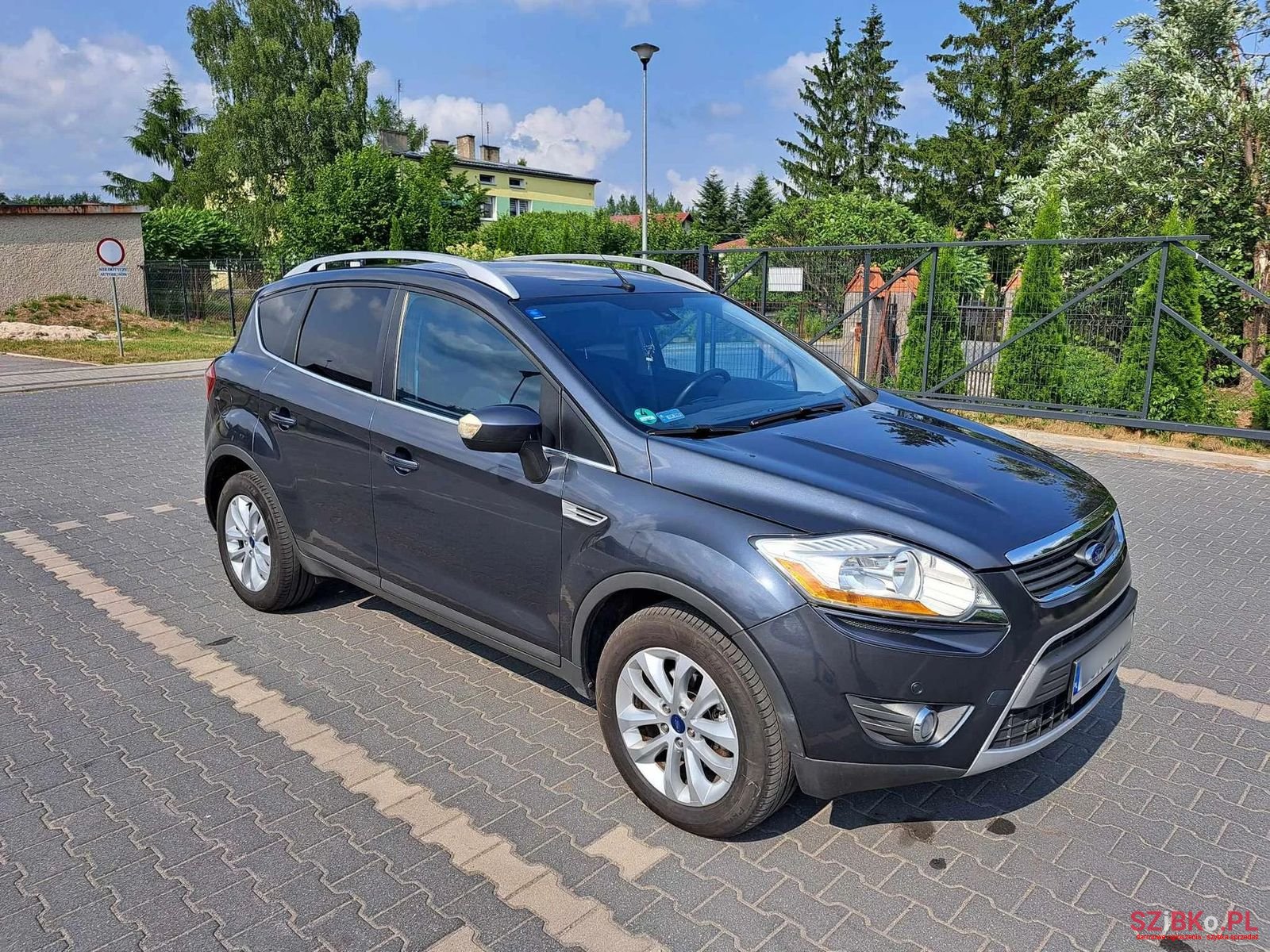 2010' Ford Kuga photo #4