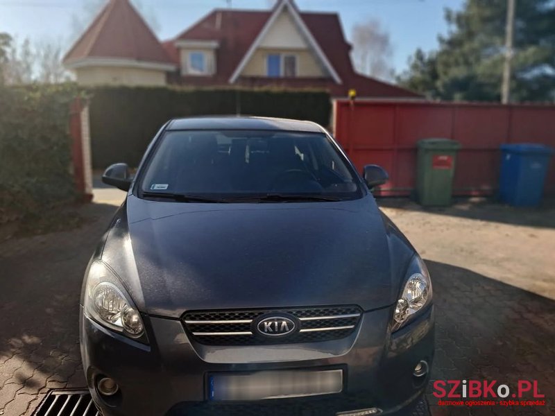 2008' Kia Ceed photo #1
