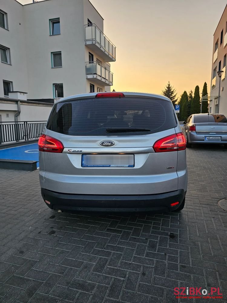 2010' Ford S-Max photo #3