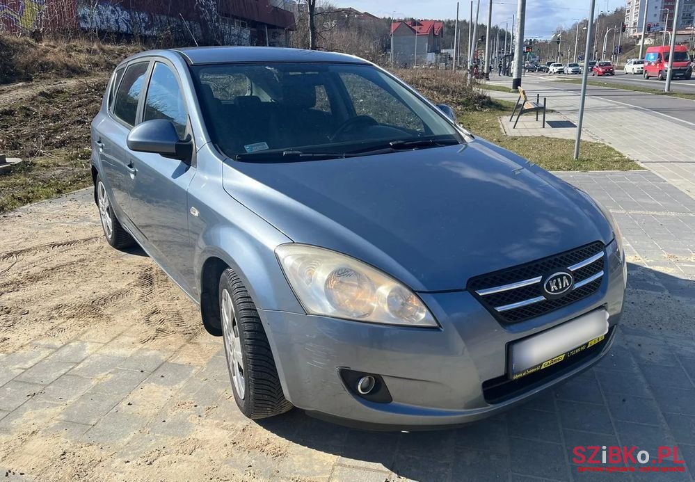 2007' Kia Ceed photo #1