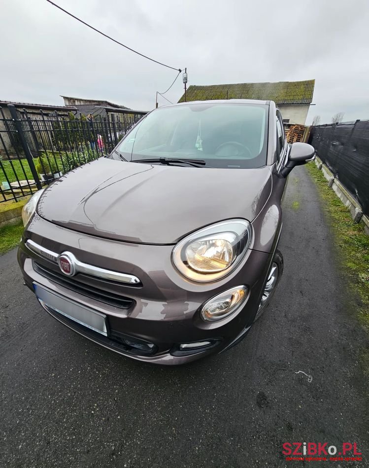 2015' Fiat 500X photo #2