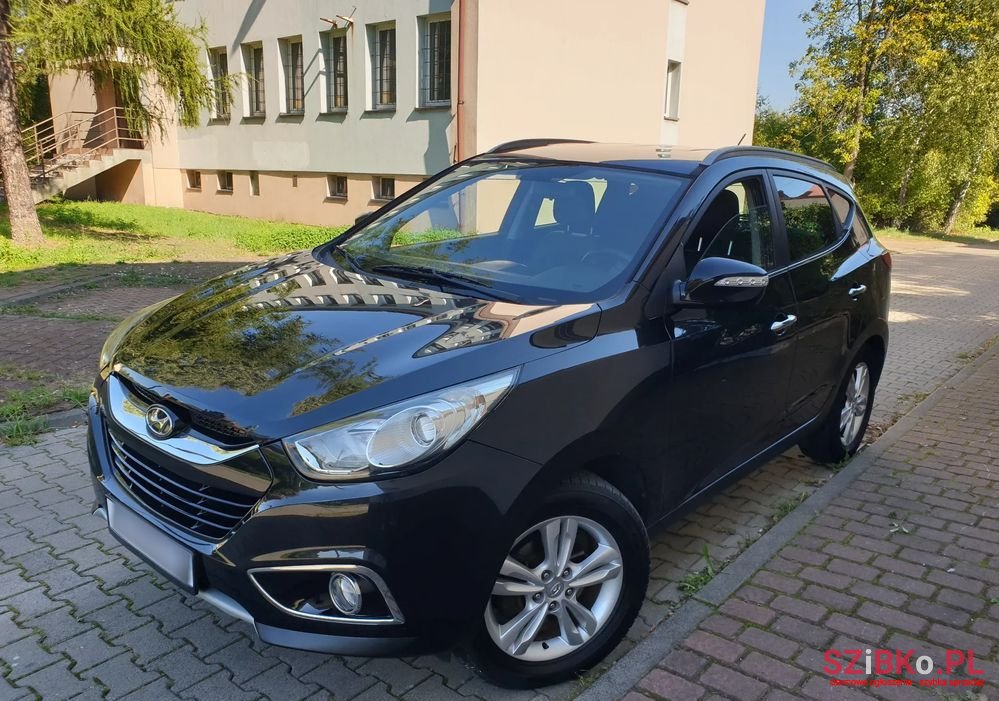 2010' Hyundai ix35 2.0 Premium photo #2