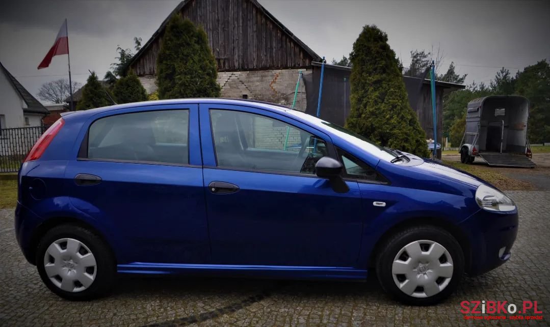 2008' Fiat Grande Punto photo #4