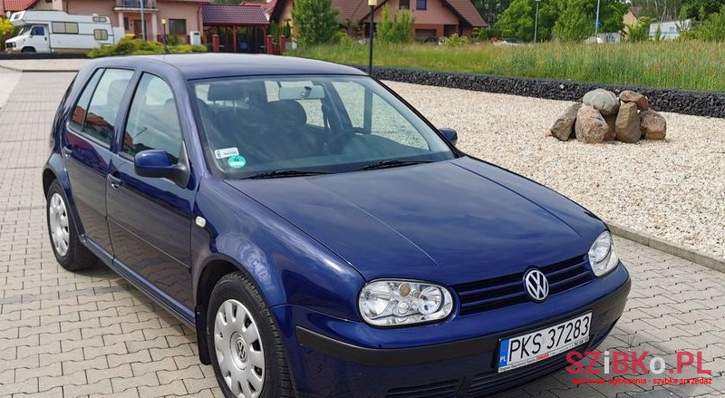 1999' Volkswagen Golf photo #1