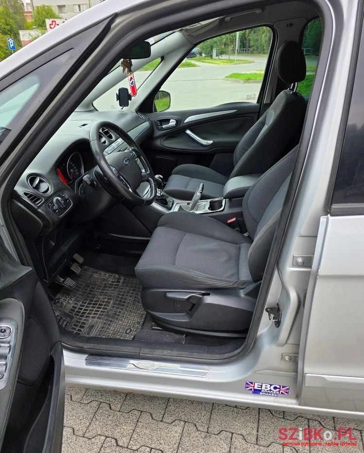 2007' Ford S-Max photo #4