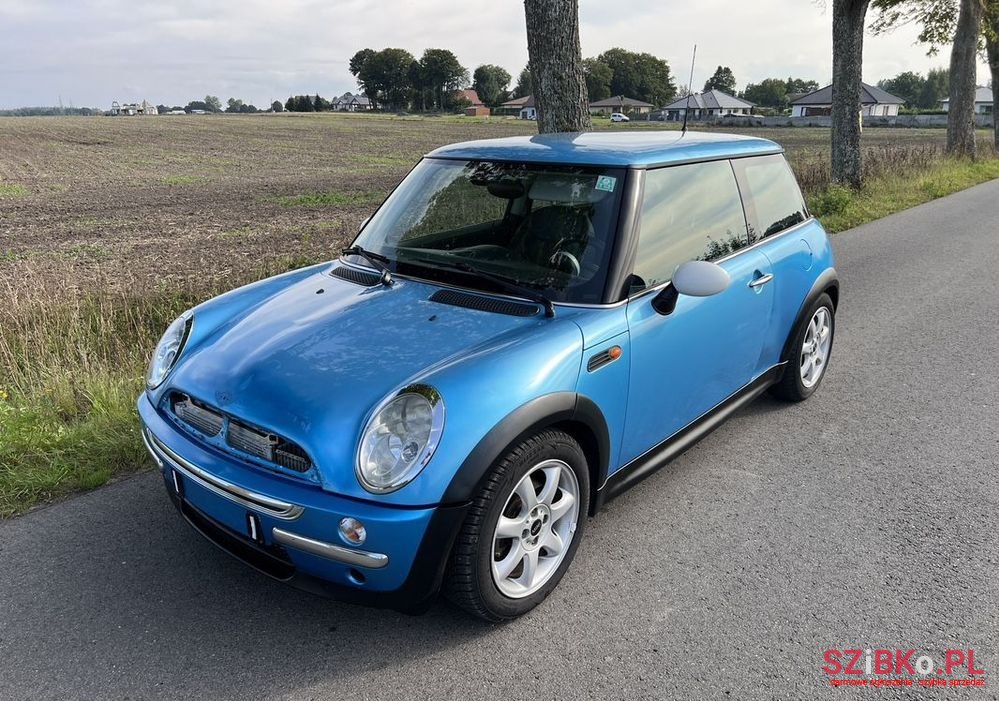 2004' MINI One photo #1