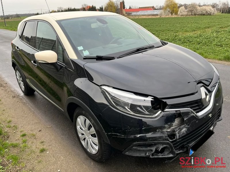 2015' Renault Captur photo #2