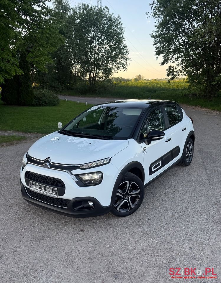 2022' Citroen C3 1.2 Puretech Shine photo #1