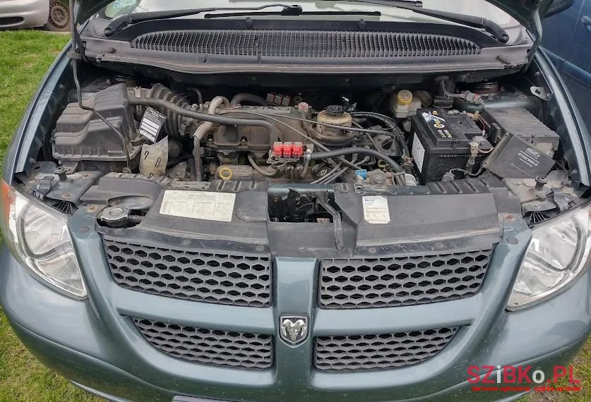 2005' Dodge Grand Caravan photo #4